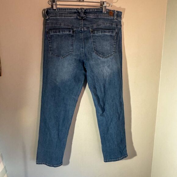 Democracy Denim Light Wash Straight Leg Jeans Size 6 - Picture 1 of 6